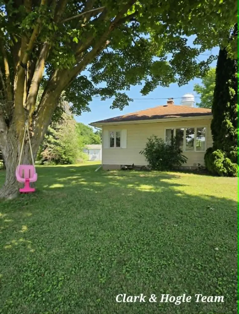 245 S Higham Street Unknown City MI 48873