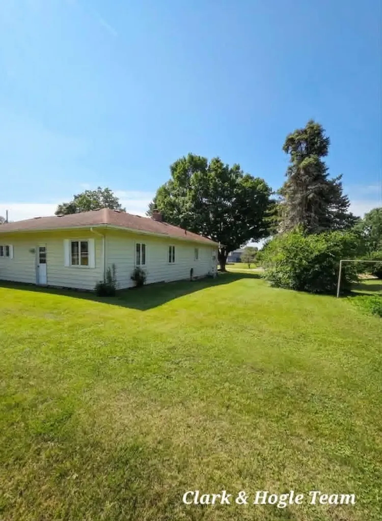 245 S Higham Street Unknown City MI 48873