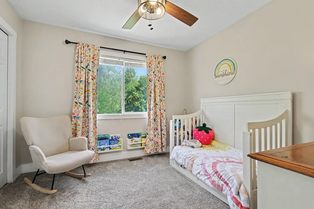 2227 Avalon View Drive NE Solon Township MI 49319