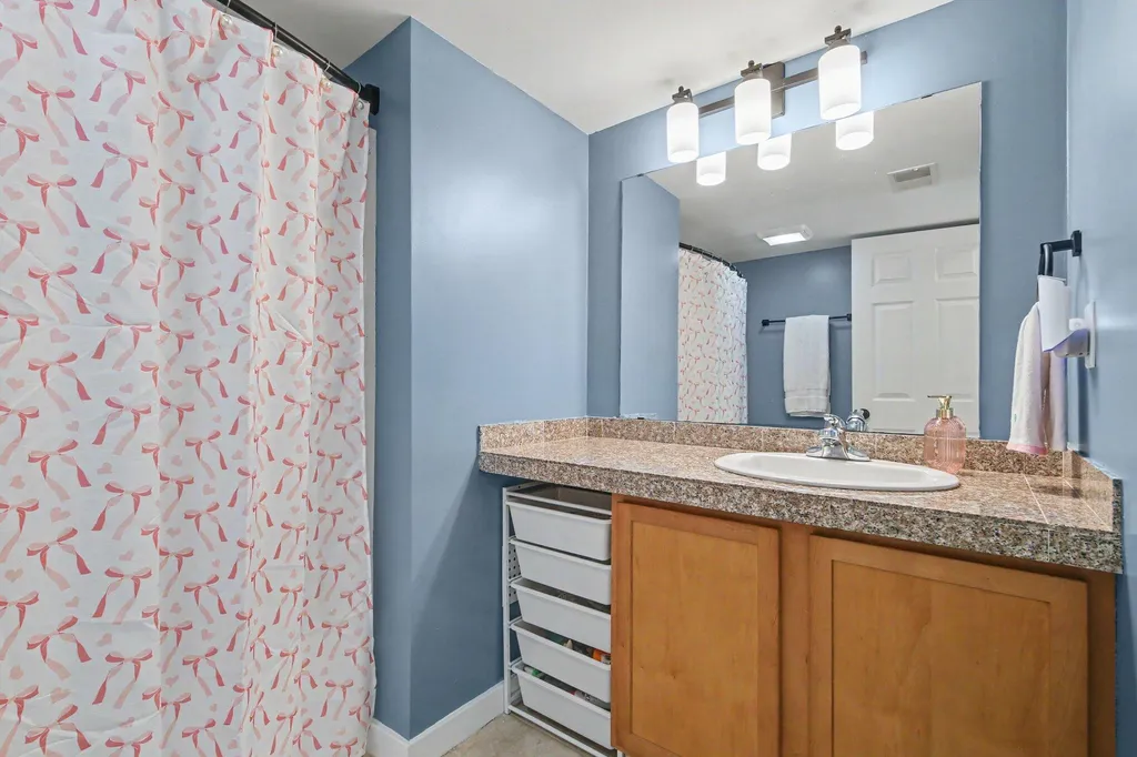2227 Avalon View Drive NE Solon Township MI 49319