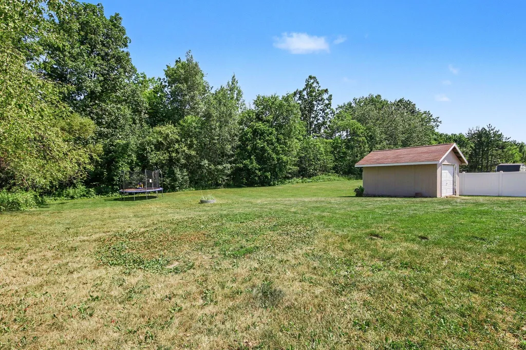 2227 Avalon View Drive NE Solon Township MI 49319