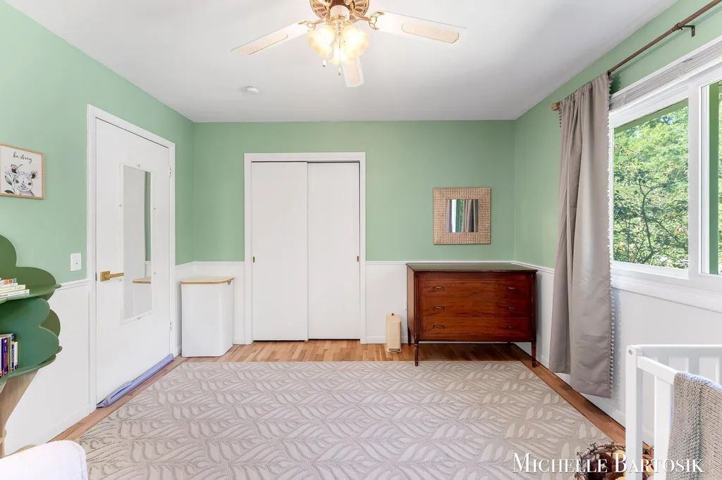 3990 Grand River Drive NE Plainfield Charter Township MI 49525