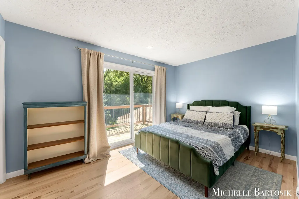 3990 Grand River Drive NE Plainfield Charter Township MI 49525
