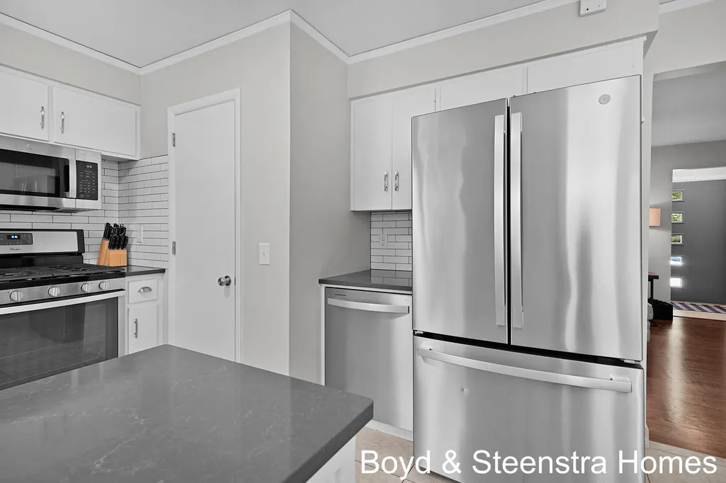 1629 Sylvan Avenue SE Grand Rapids City MI 49506