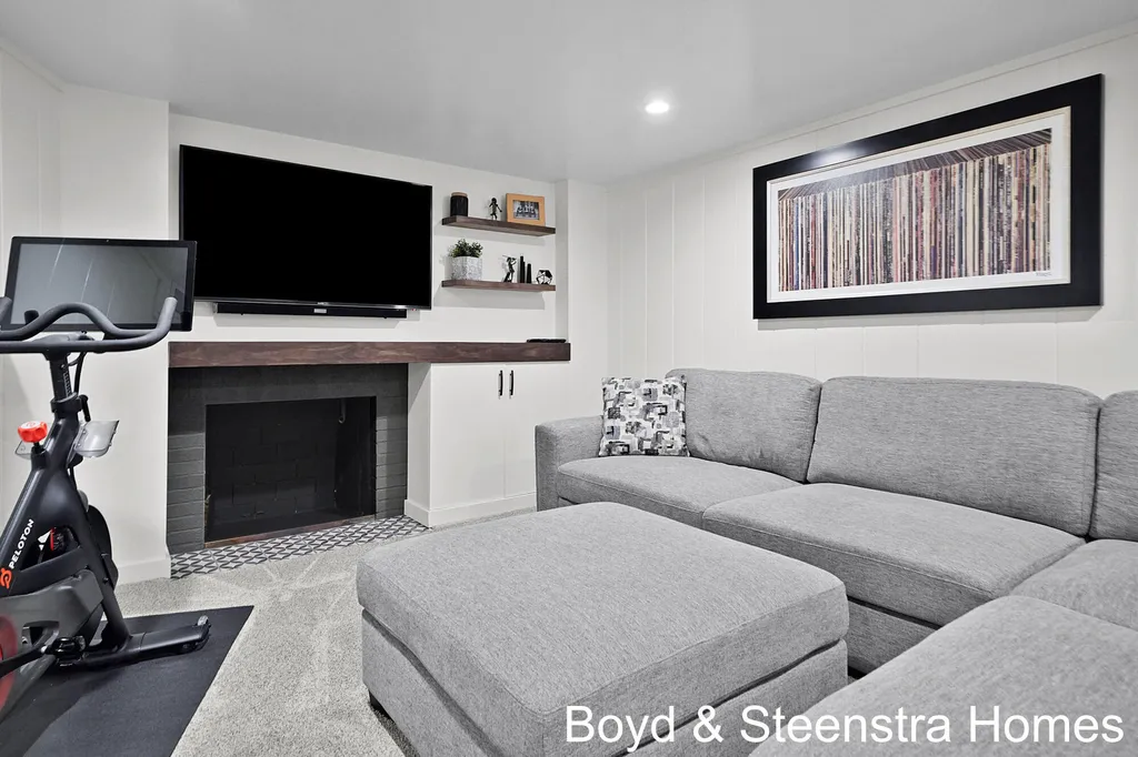 1629 Sylvan Avenue SE Grand Rapids City MI 49506