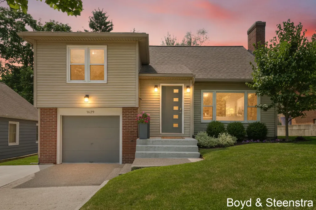 1629 Sylvan Avenue SE Grand Rapids City MI 49506