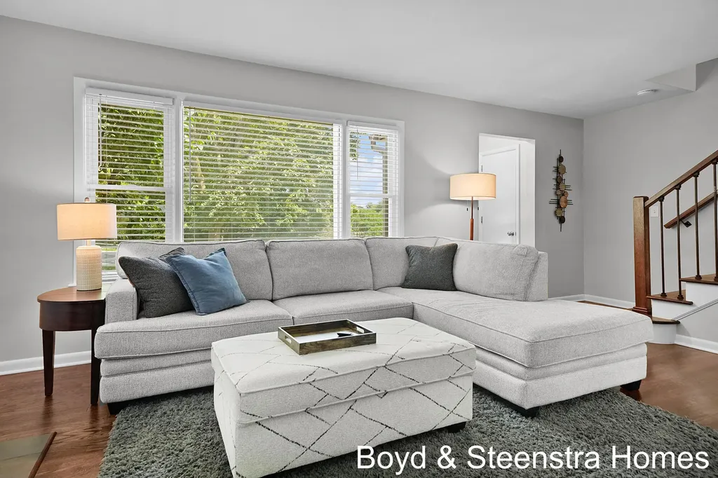 1629 Sylvan Avenue SE Grand Rapids City MI 49506