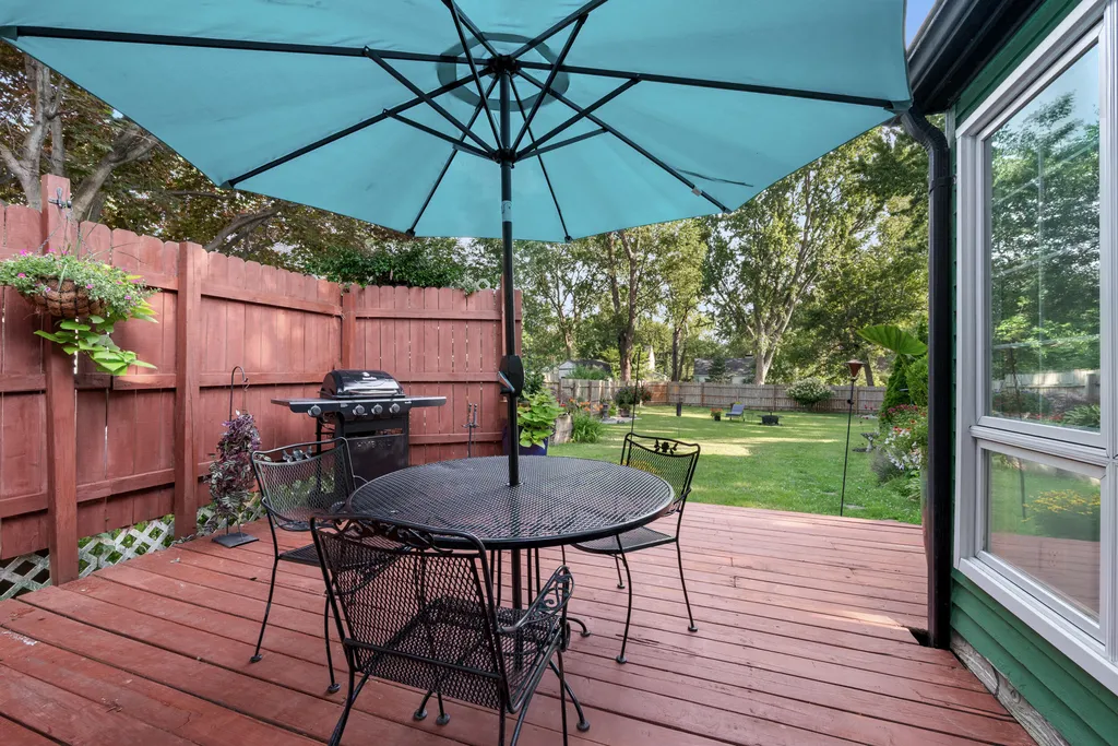 1127 Lakeway Avenue Kalamazoo City MI 49001