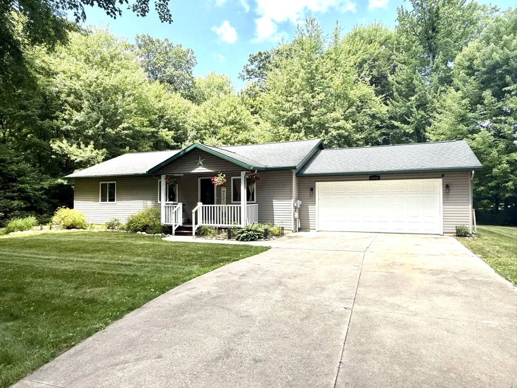 19390 Timberland Drive Reynolds Township MI 49329