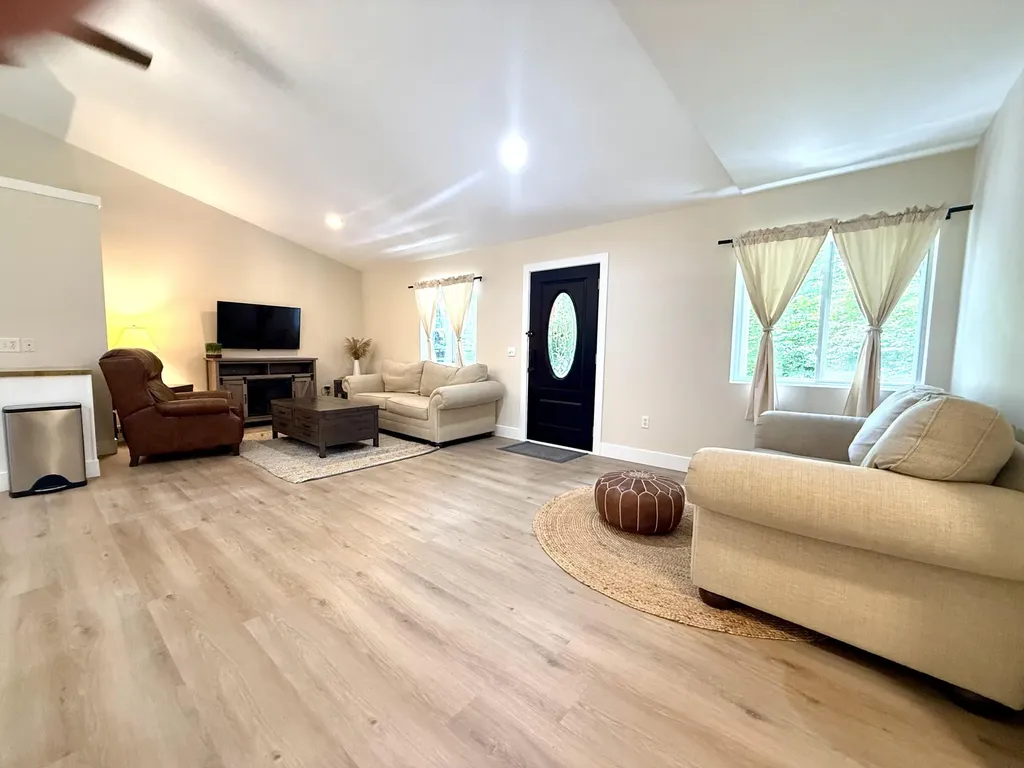 19390 Timberland Drive Reynolds Township MI 49329