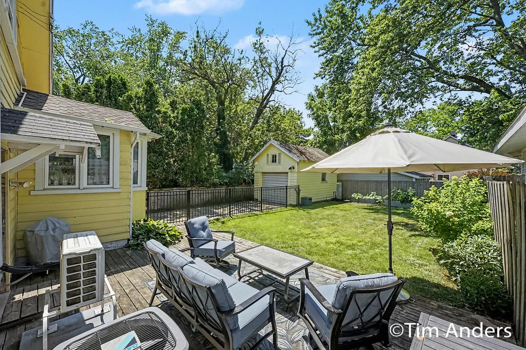 61 Mayfield Avenue NE Grand Rapids City MI 49503