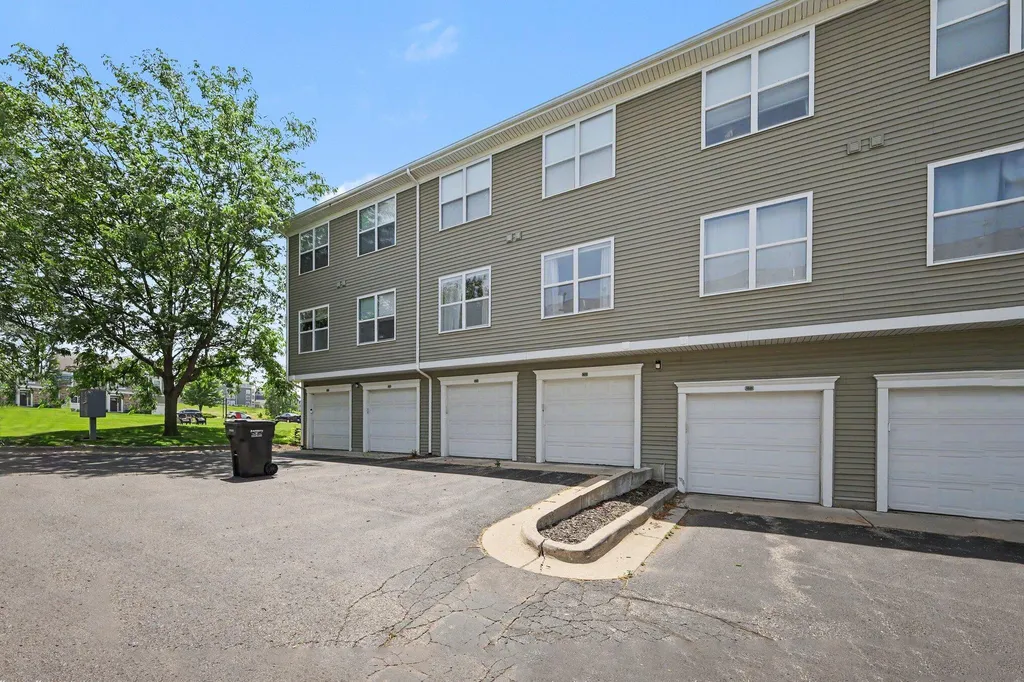4870 Ausable River Drive SW Wyoming City MI 49418