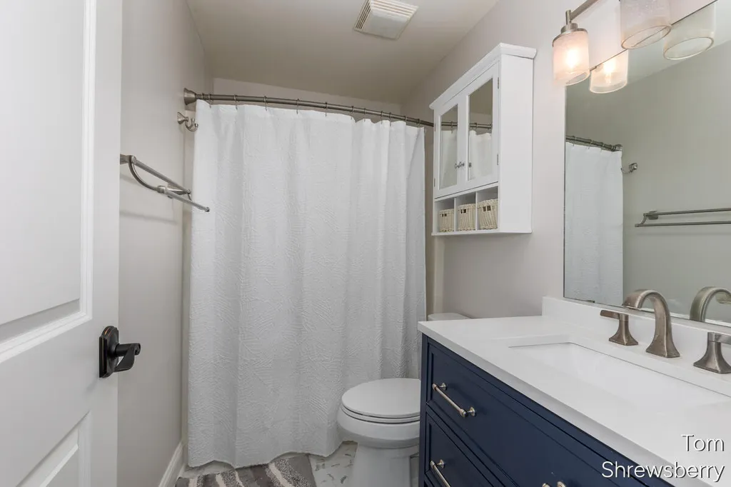 6494 Los Altos Drive NE Cannon Township MI 49341