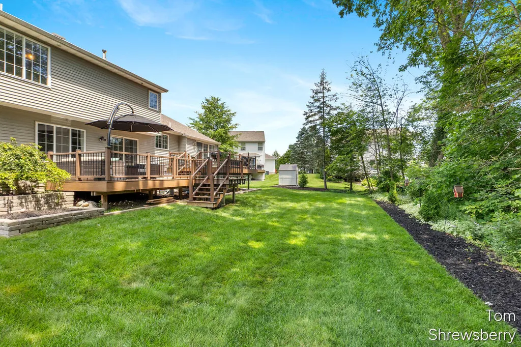 6494 Los Altos Drive NE Cannon Township MI 49341