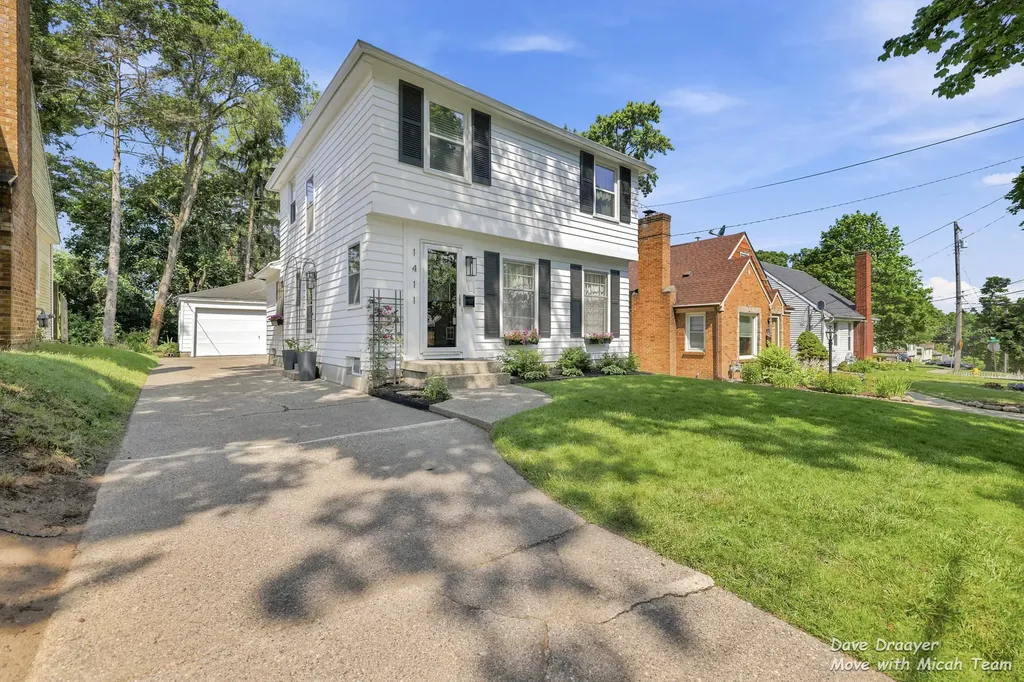 1411 Sylvan Avenue SE Grand Rapids City MI 49506
