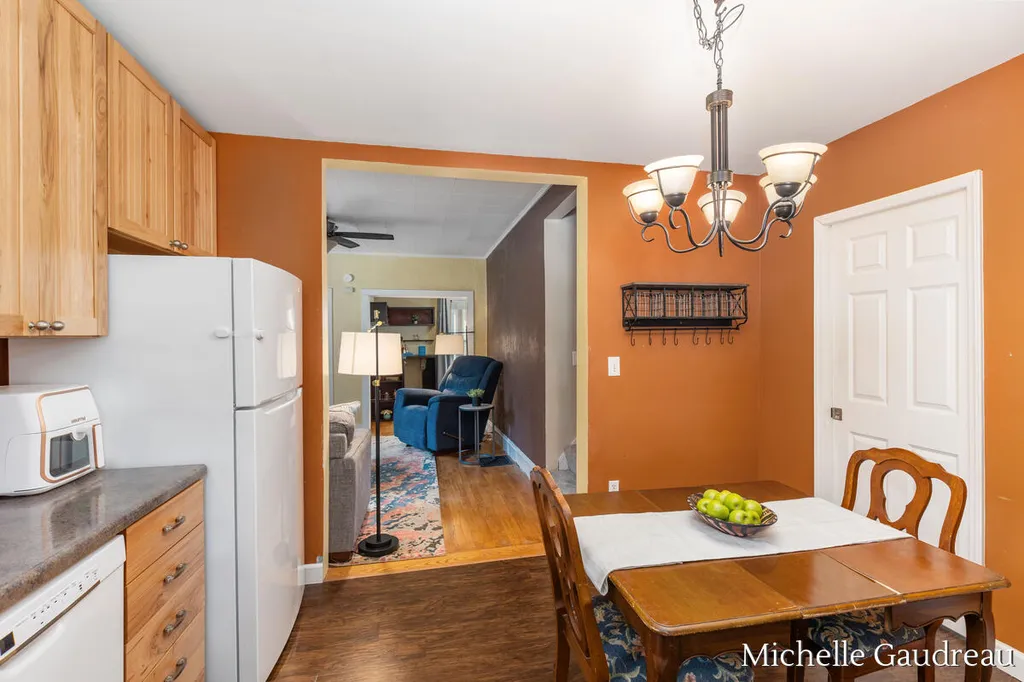 1318 Portland Avenue NE Grand Rapids City MI 49505