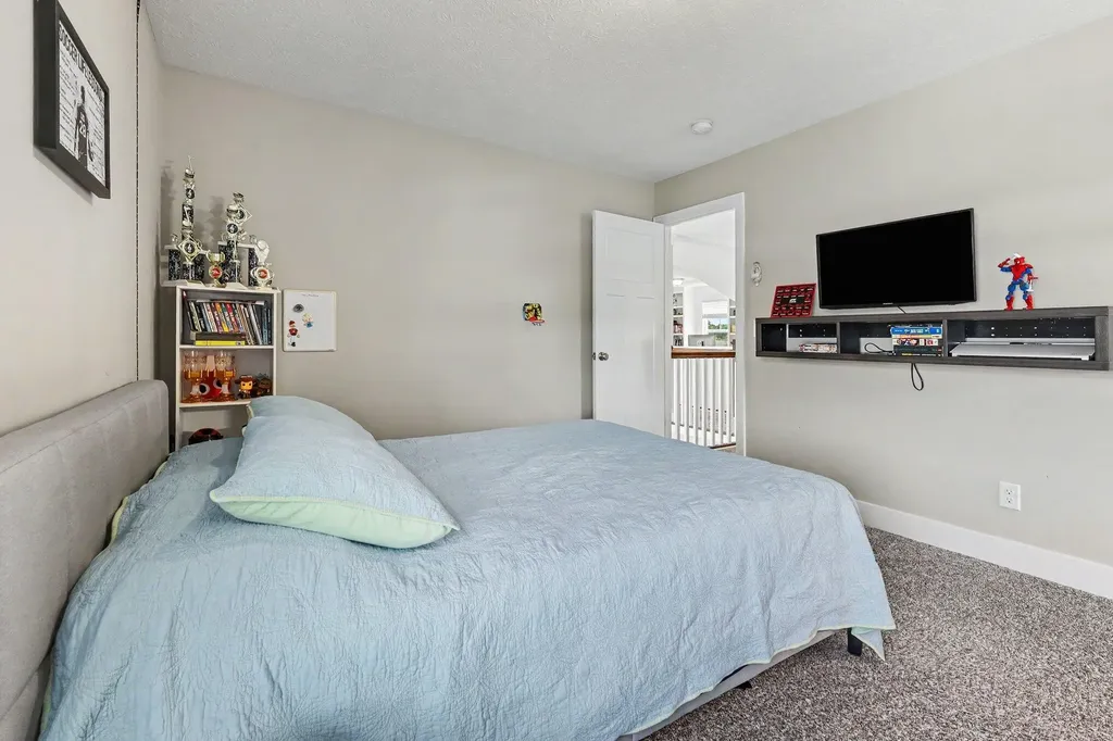 9784 Waterstone Drive SE Gaines Charter Township MI 49315