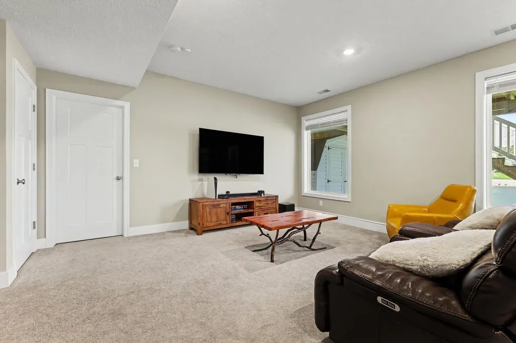 9784 Waterstone Drive SE Gaines Charter Township MI 49315