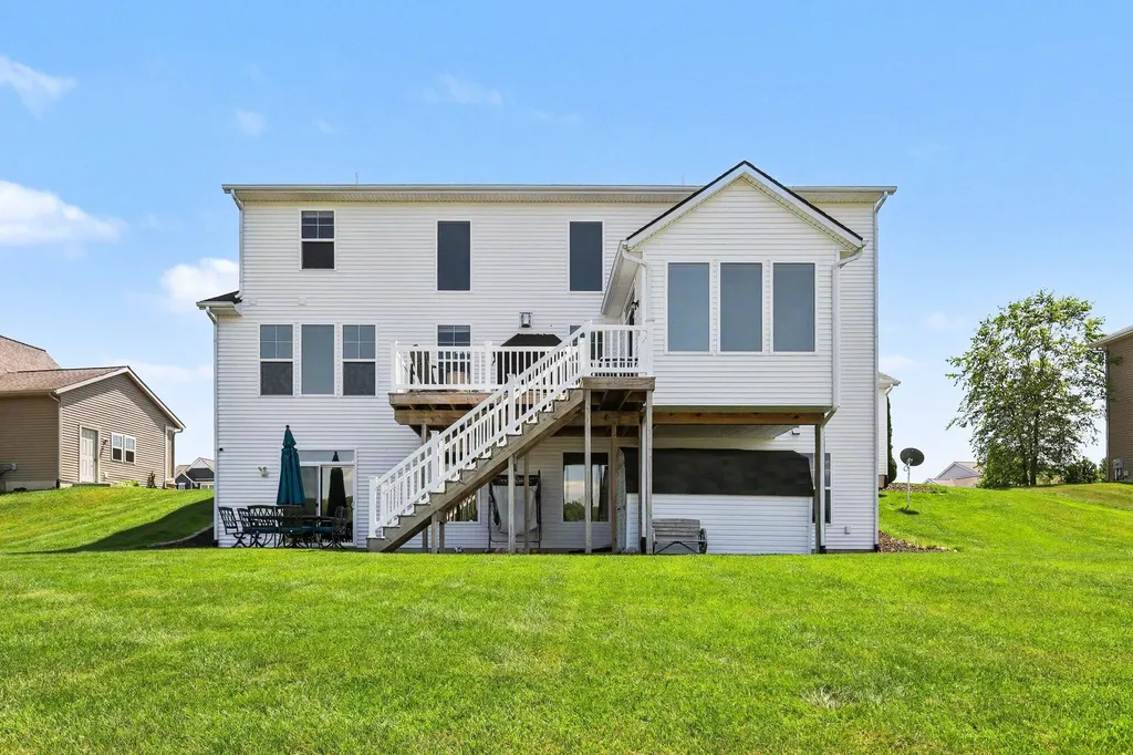 9784 Waterstone Drive SE Gaines Charter Township MI 49315