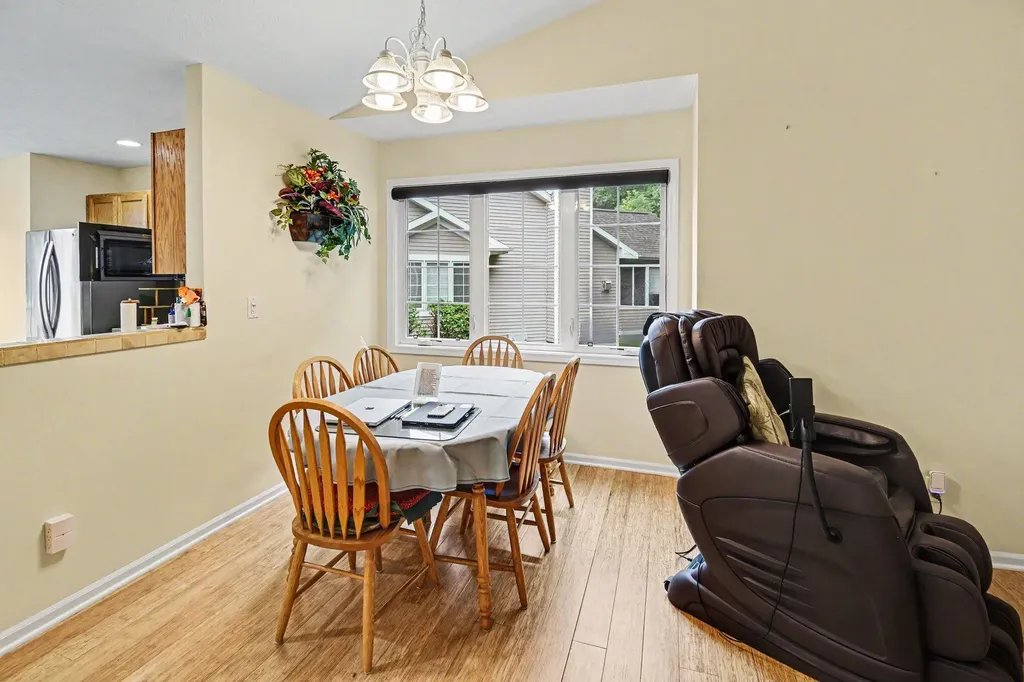 2116 Blue Bell Way Grand Rapids City MI 49504
