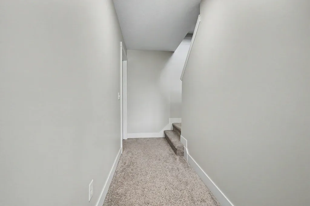 7816 Woodhurst Drive NE Cannon Township MI 49341