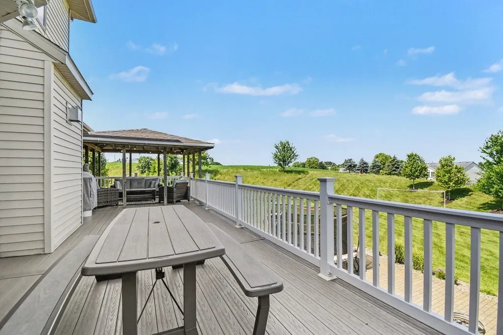 3917 Sidehill Drive Hudsonville City MI 49426