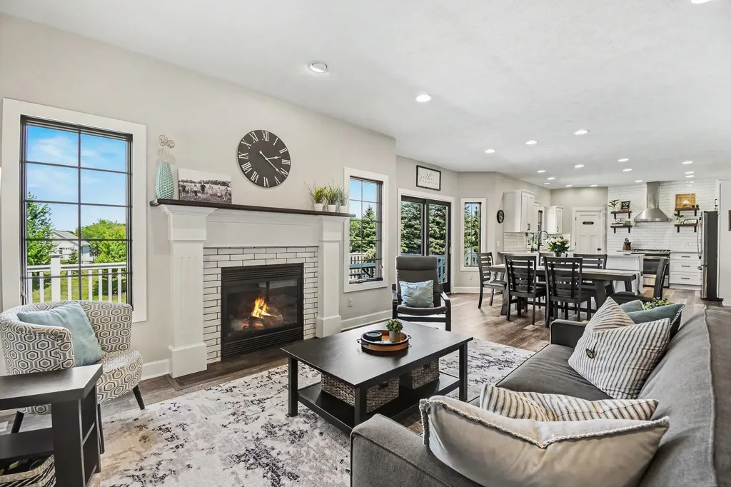 3917 Sidehill Drive Hudsonville City MI 49426