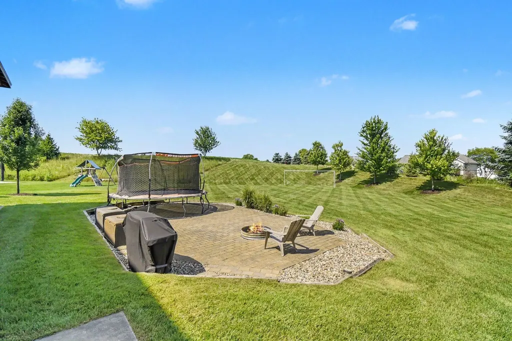 3917 Sidehill Drive Hudsonville City MI 49426