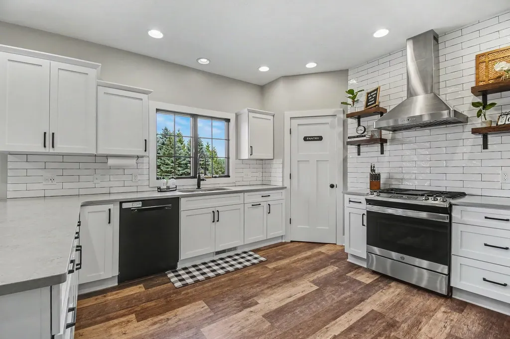 3917 Sidehill Drive Hudsonville City MI 49426