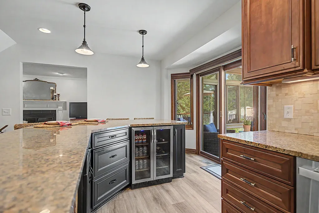 2274 Stowevalley Drive SE Kentwood City MI 49508