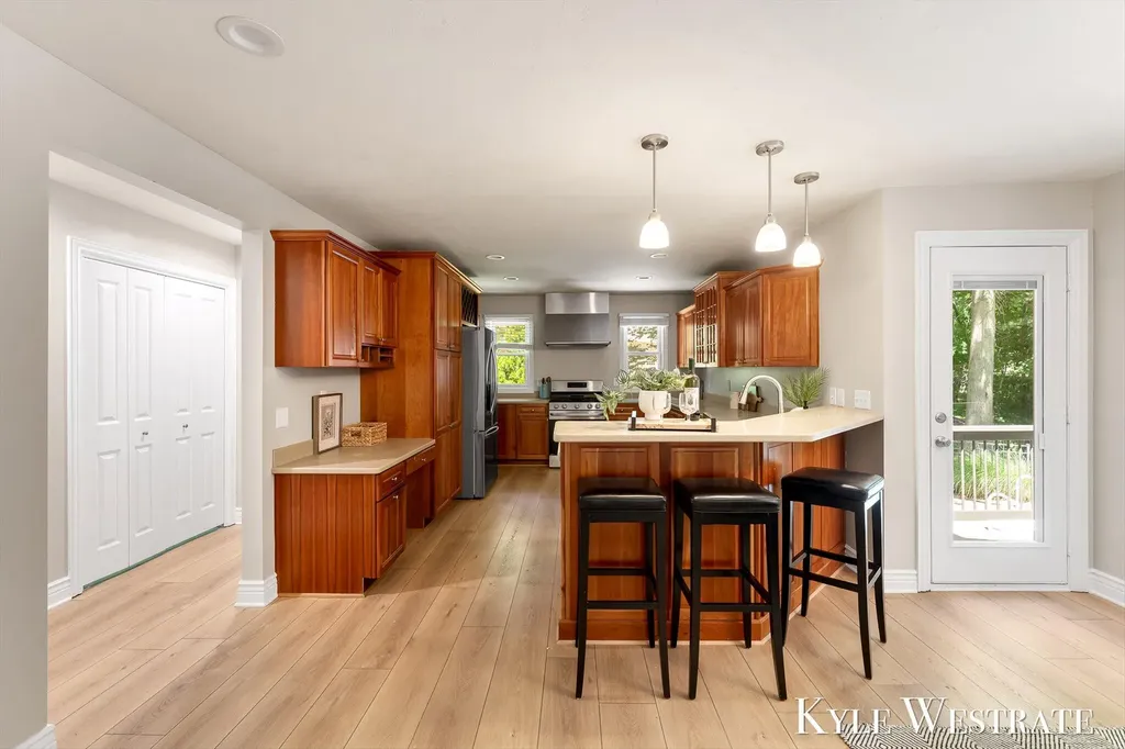 6334 Red Rock Court Norton Shores City MI 49444