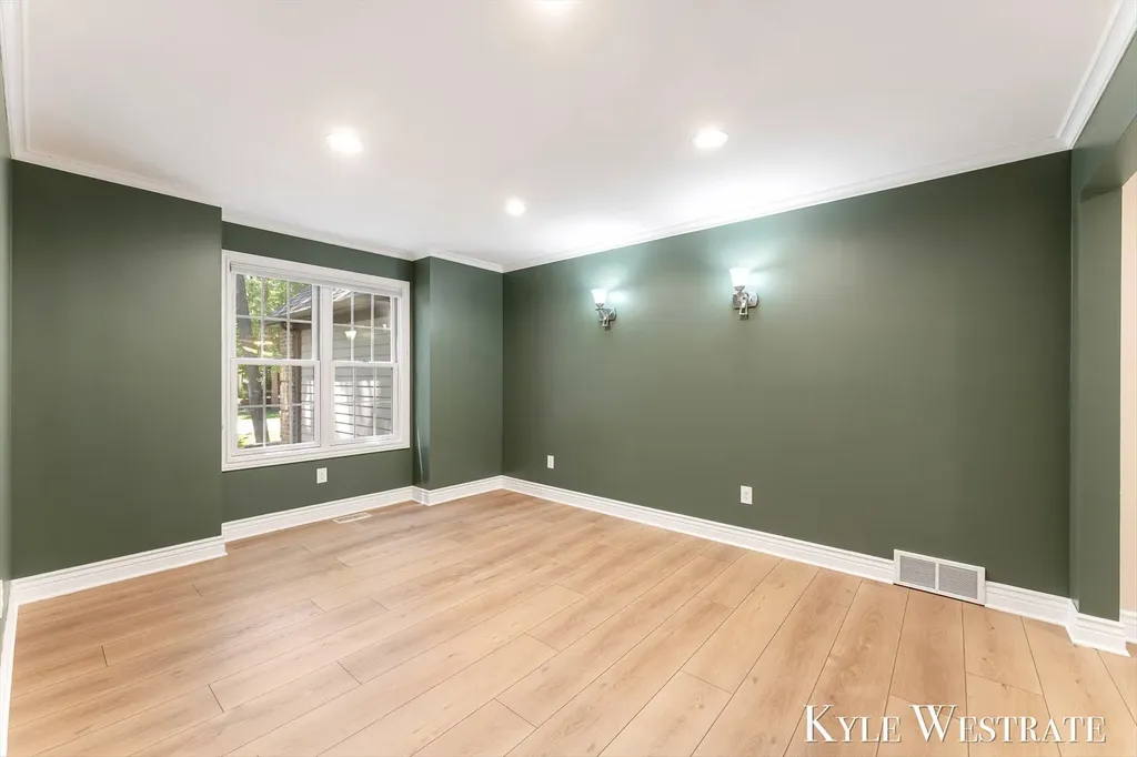 6334 Red Rock Court Norton Shores City MI 49444