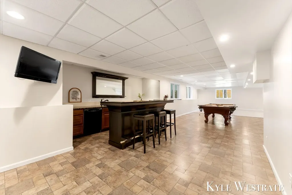 6334 Red Rock Court Norton Shores City MI 49444