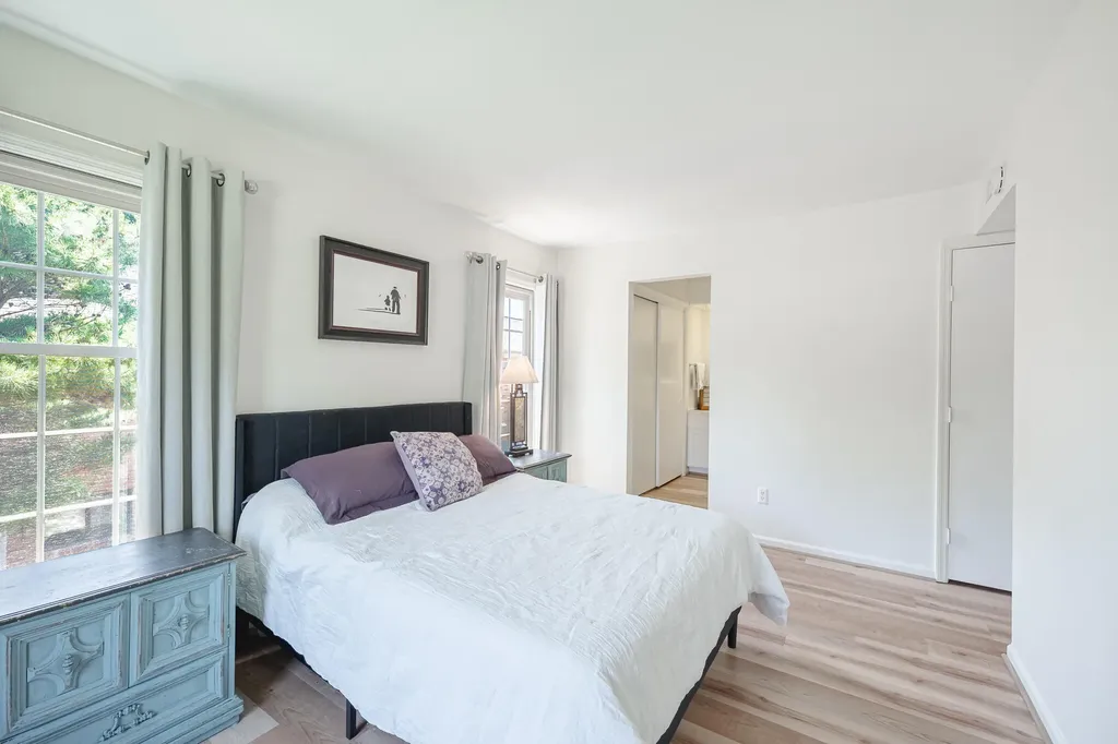 2545 Abbington Drive SE Grand Rapids City MI 49506