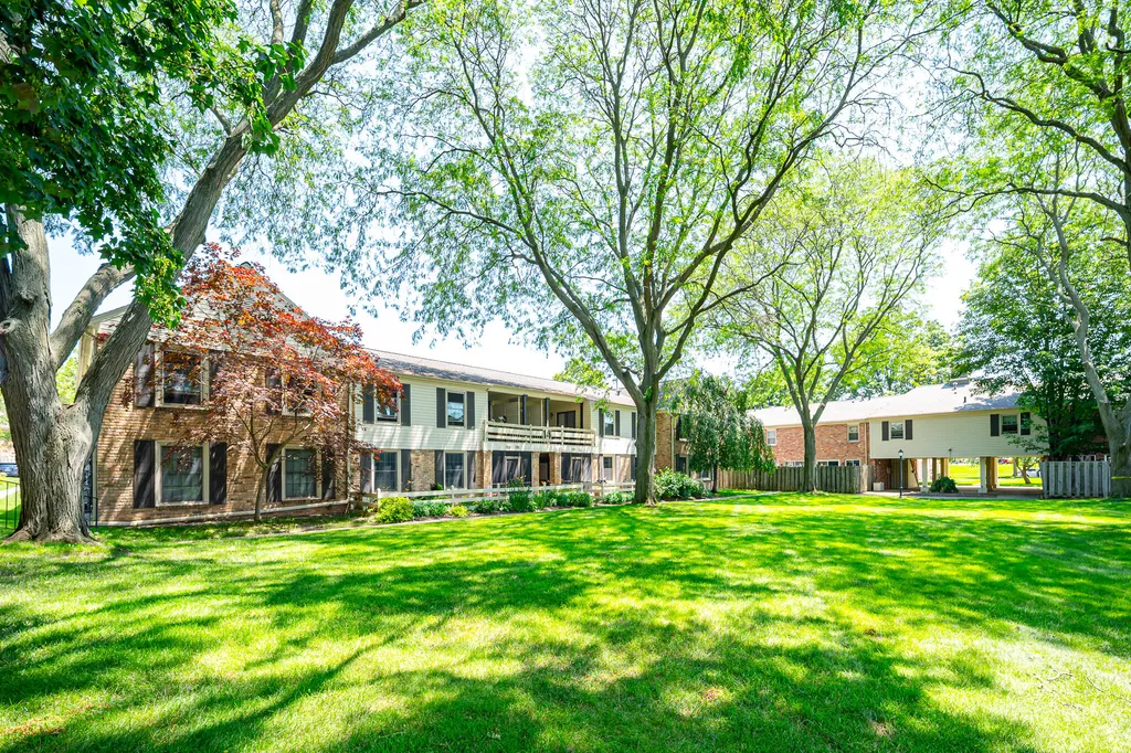 2545 Abbington Drive SE Grand Rapids City MI 49506