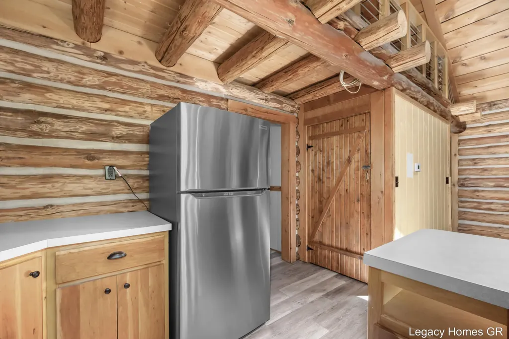 11332 Henderson Road Montague Township MI 49437