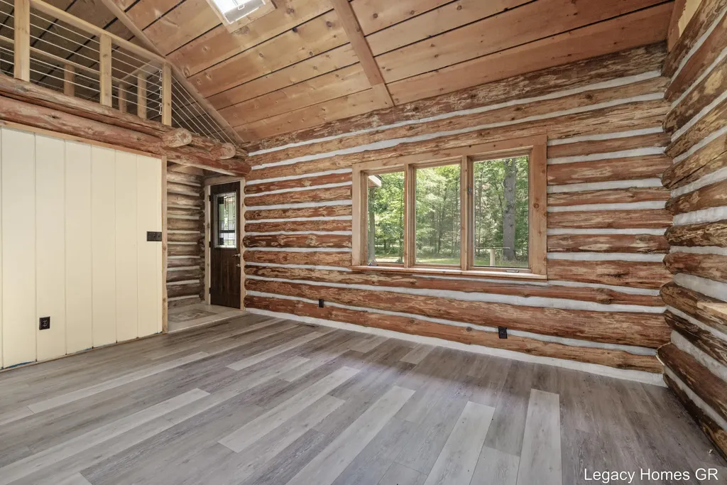 11332 Henderson Road Montague Township MI 49437