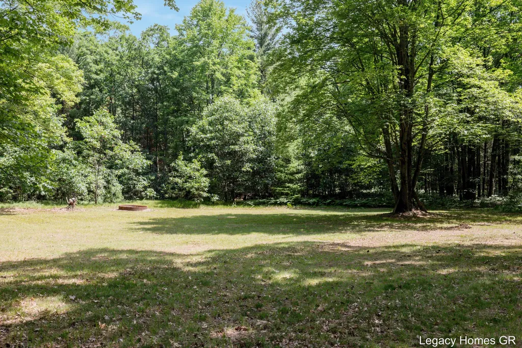 11332 Henderson Road Montague Township MI 49437