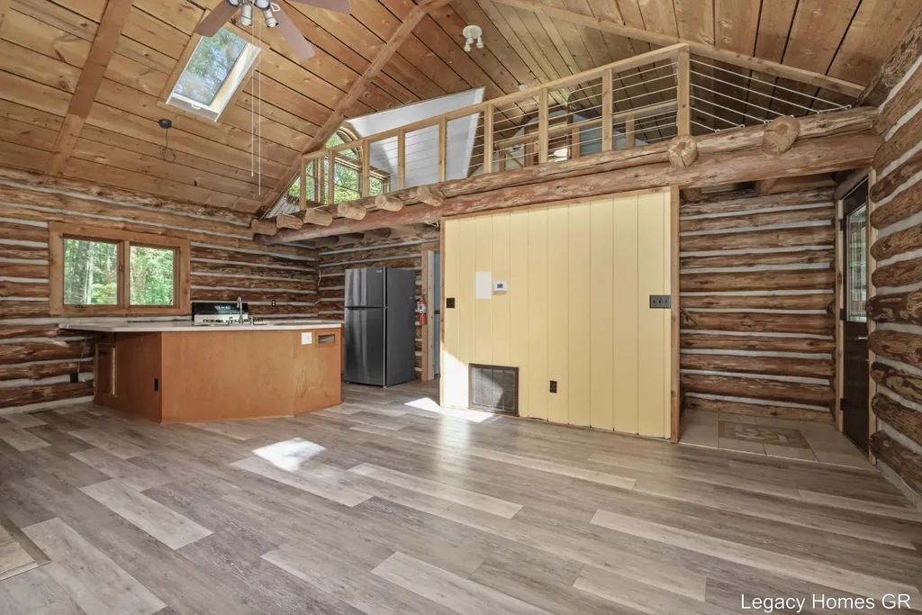 11332 Henderson Road Montague Township MI 49437