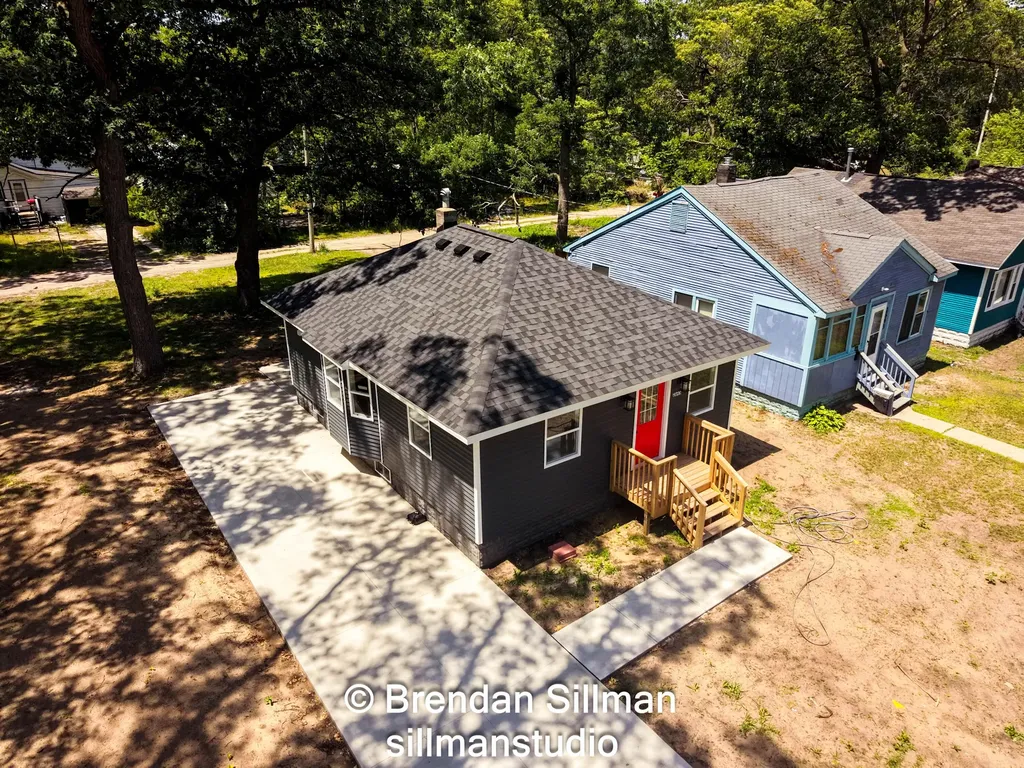 2645 Howden Street Muskegon Heights City MI 49444