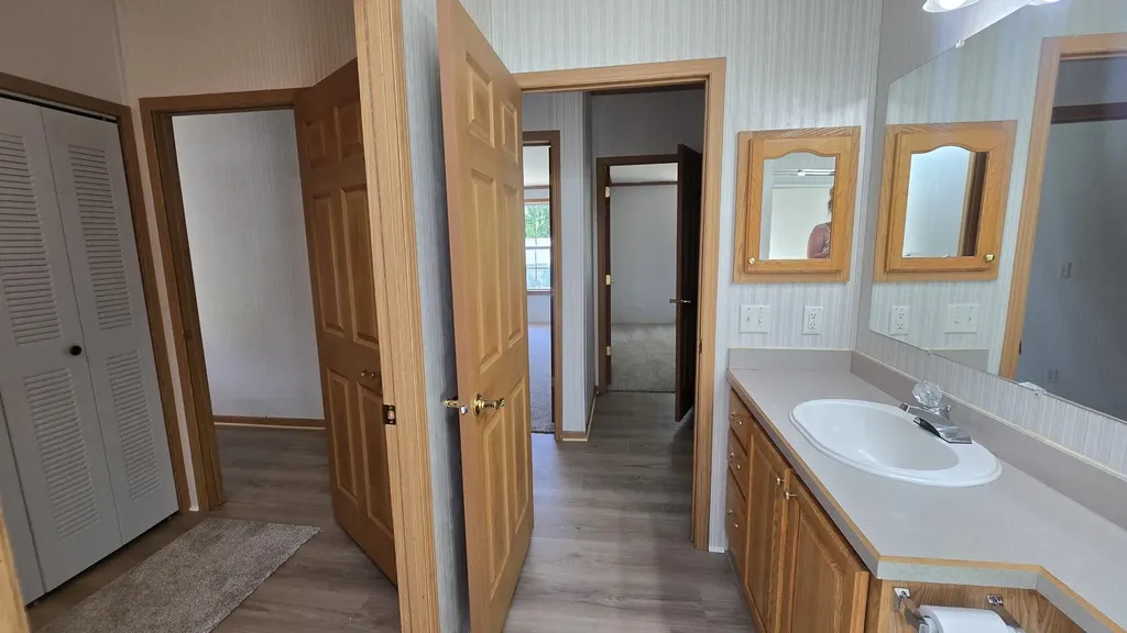 6700 Lorne Drive Riverton Township MI 49449