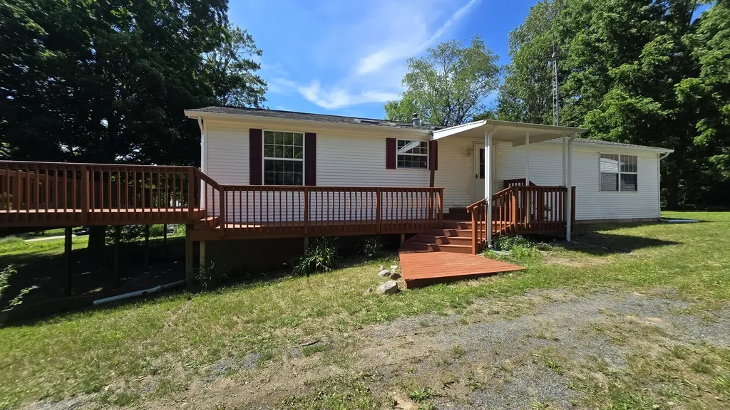 6700 Lorne Drive Riverton Township MI 49449