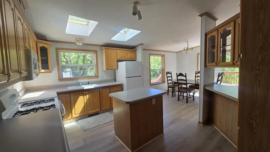 6700 Lorne Drive Riverton Township MI 49449