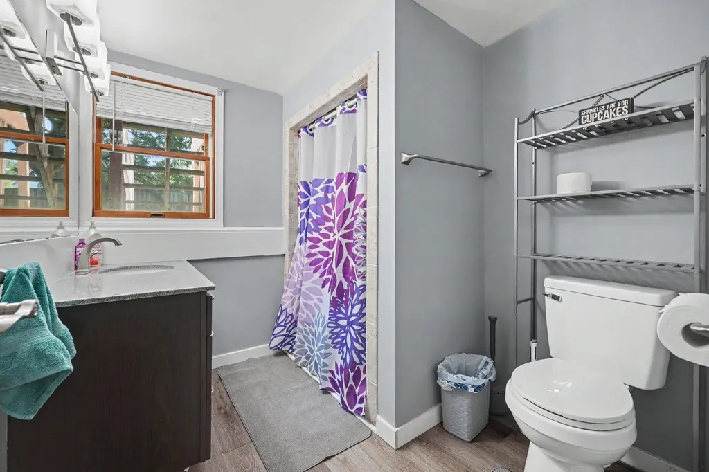 1657 Loralee Street SE Grand Rapids City MI 49508