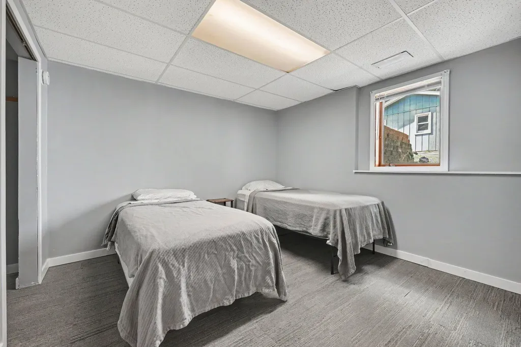1657 Loralee Street SE Grand Rapids City MI 49508