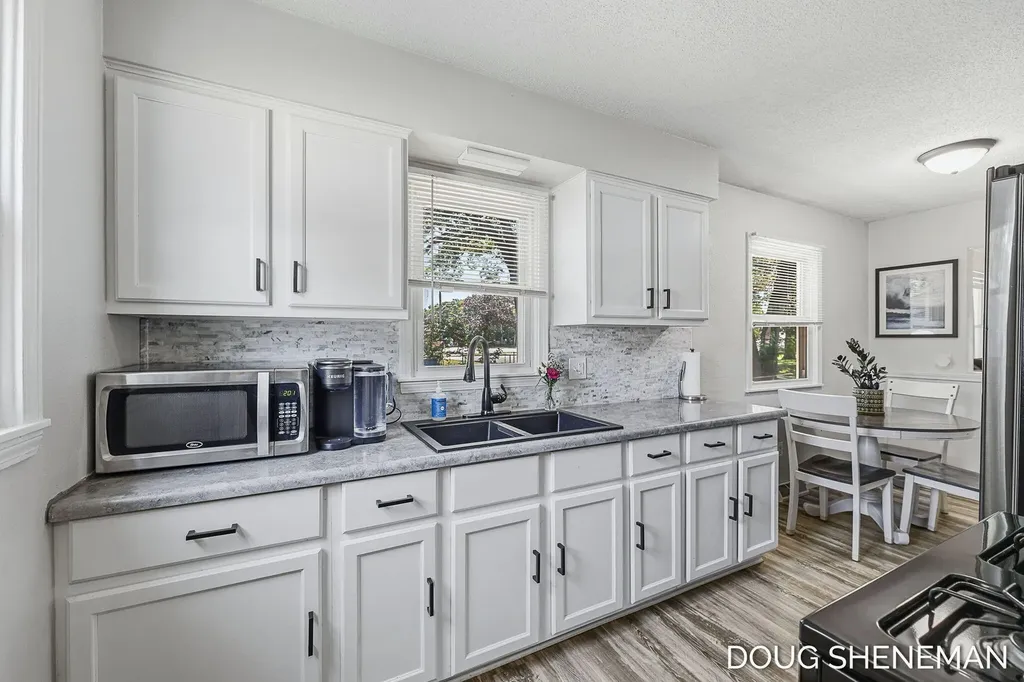 3924 Heron Avenue SW Wyoming City MI 49509