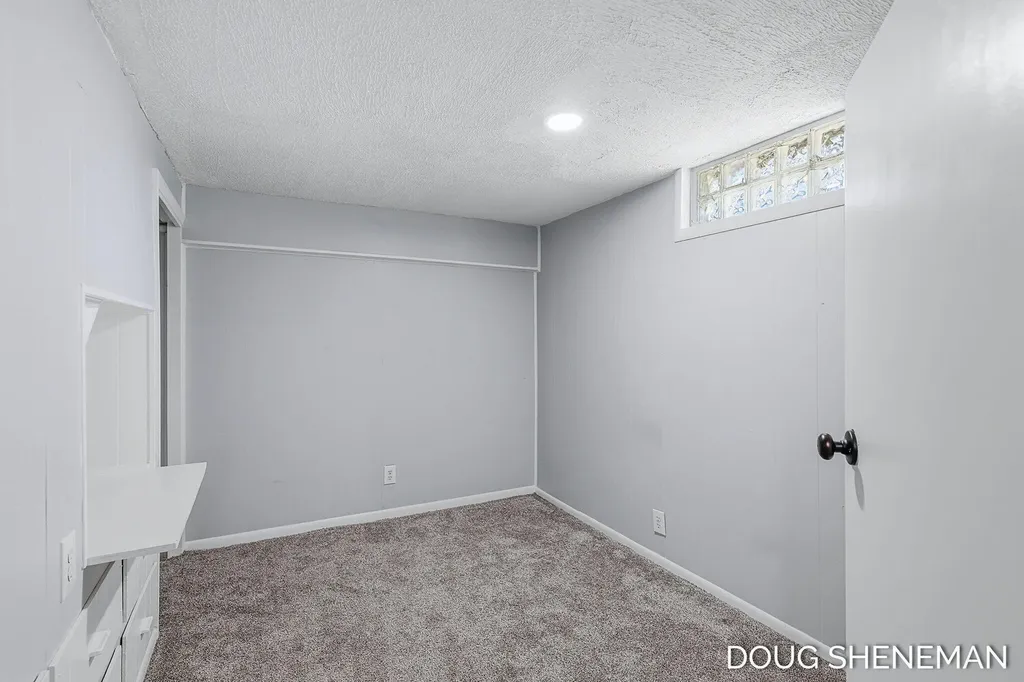3924 Heron Avenue SW Wyoming City MI 49509