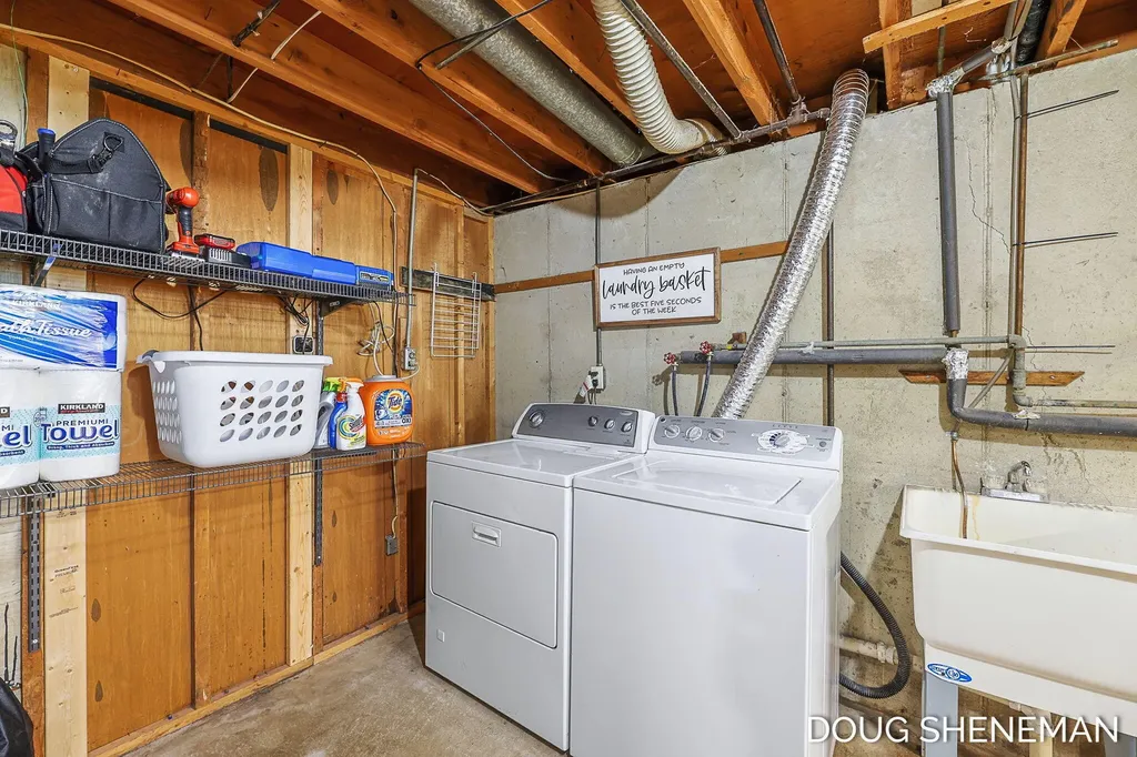 3924 Heron Avenue SW Wyoming City MI 49509