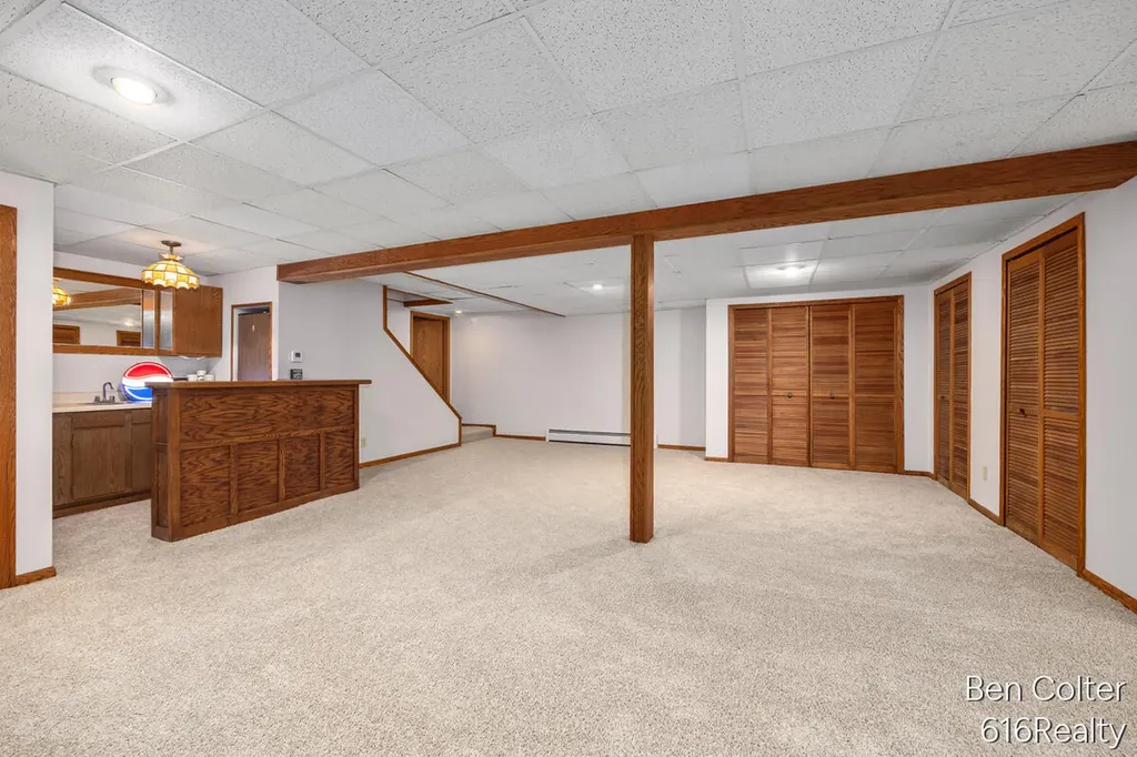 3161 Emberwood Drive SE Lowell Charter Township MI 49331