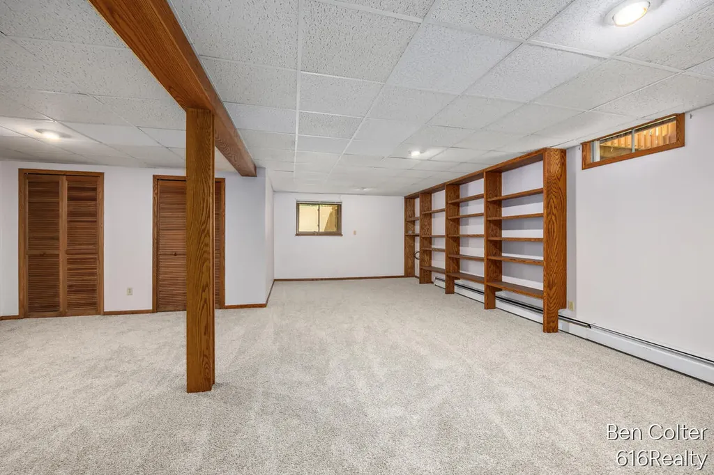 3161 Emberwood Drive SE Lowell Charter Township MI 49331